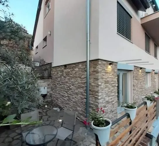 Apartment Adela