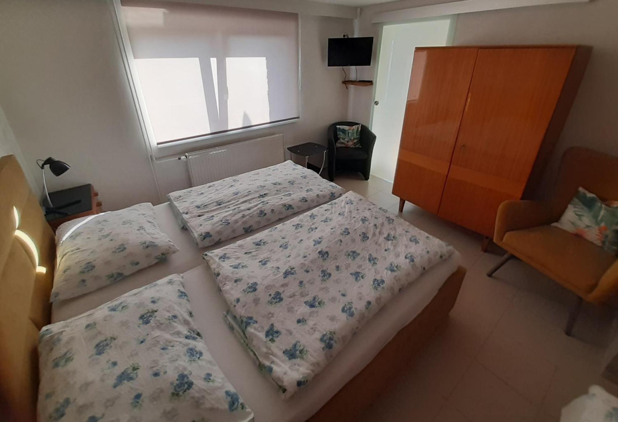 Adela Apartment